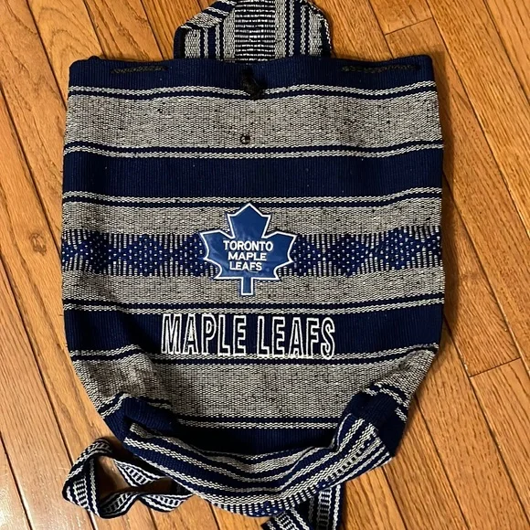 Toronto Maple Leafs draw string backpack - Picture 1 of 3